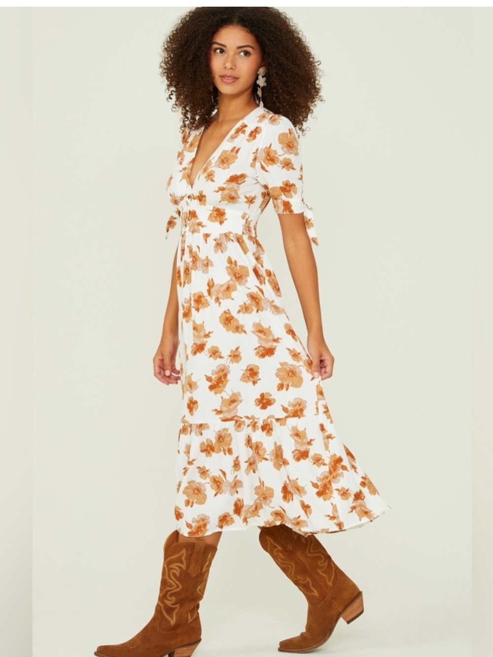 Altar’d State Womens Floral Short Sleeve Tiered Midi Dress Size Medium